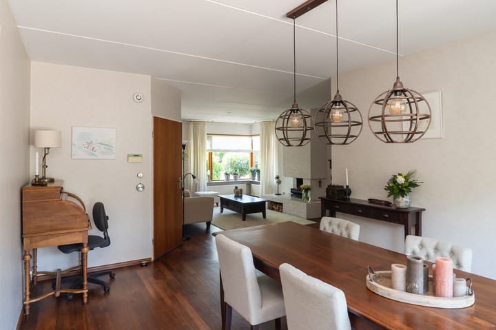 Hoekwoning te koop: Johannes Elsevierlaan 9, Barneveld