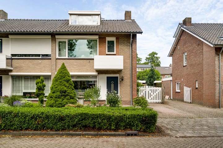 Foto 2 van Pastoor Haseldonklaan 11