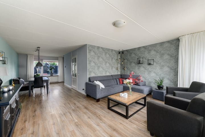 Twee-onder-één-kap te koop: Scheenekamp 11, Oldeholtpade