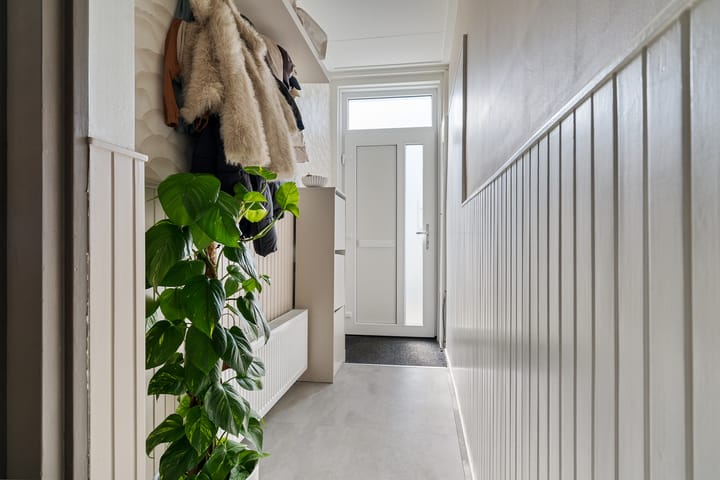 Foto 4 van Van Heutzstraat 7