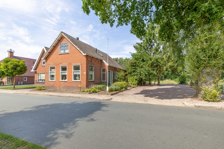 Vrijstaande woning te koop: Noordzijde 263, Gasselternijveenschemond
