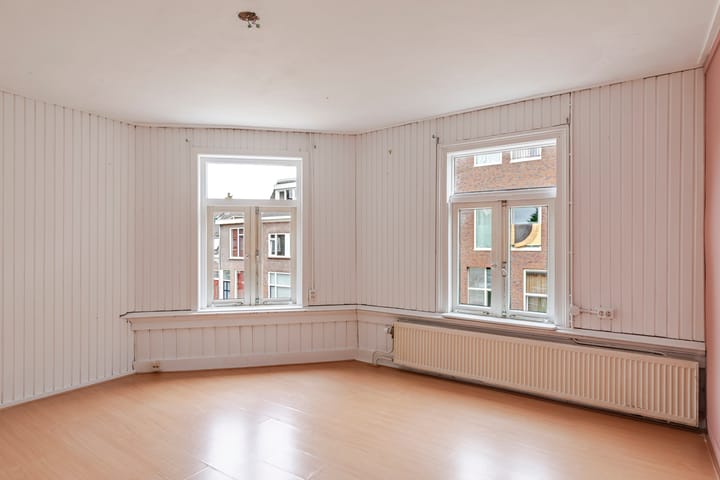 Tussenwoning te koop: Oudwijkerdwarsstraat 71, Utrecht