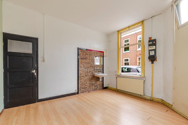 Tussenwoning te koop: Oudwijkerdwarsstraat 71, Utrecht