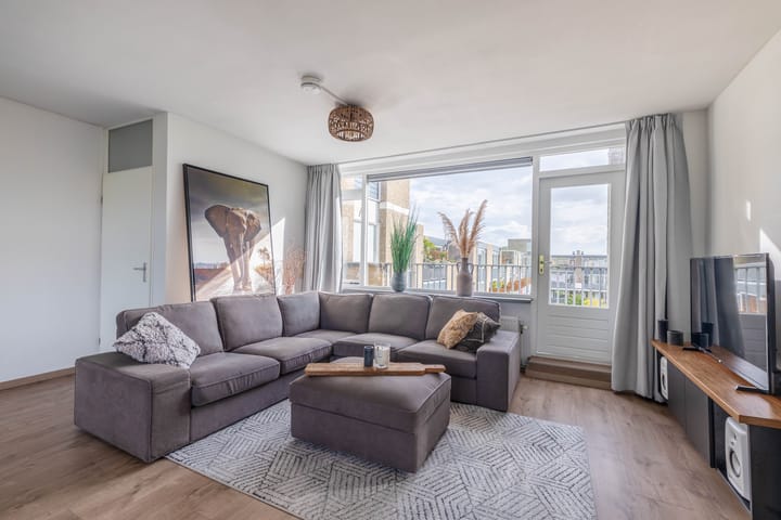 Appartement te koop: Ameland 64, Utrecht
