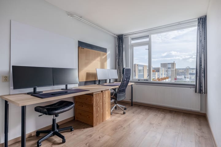 Appartement te koop: Ameland 64, Utrecht