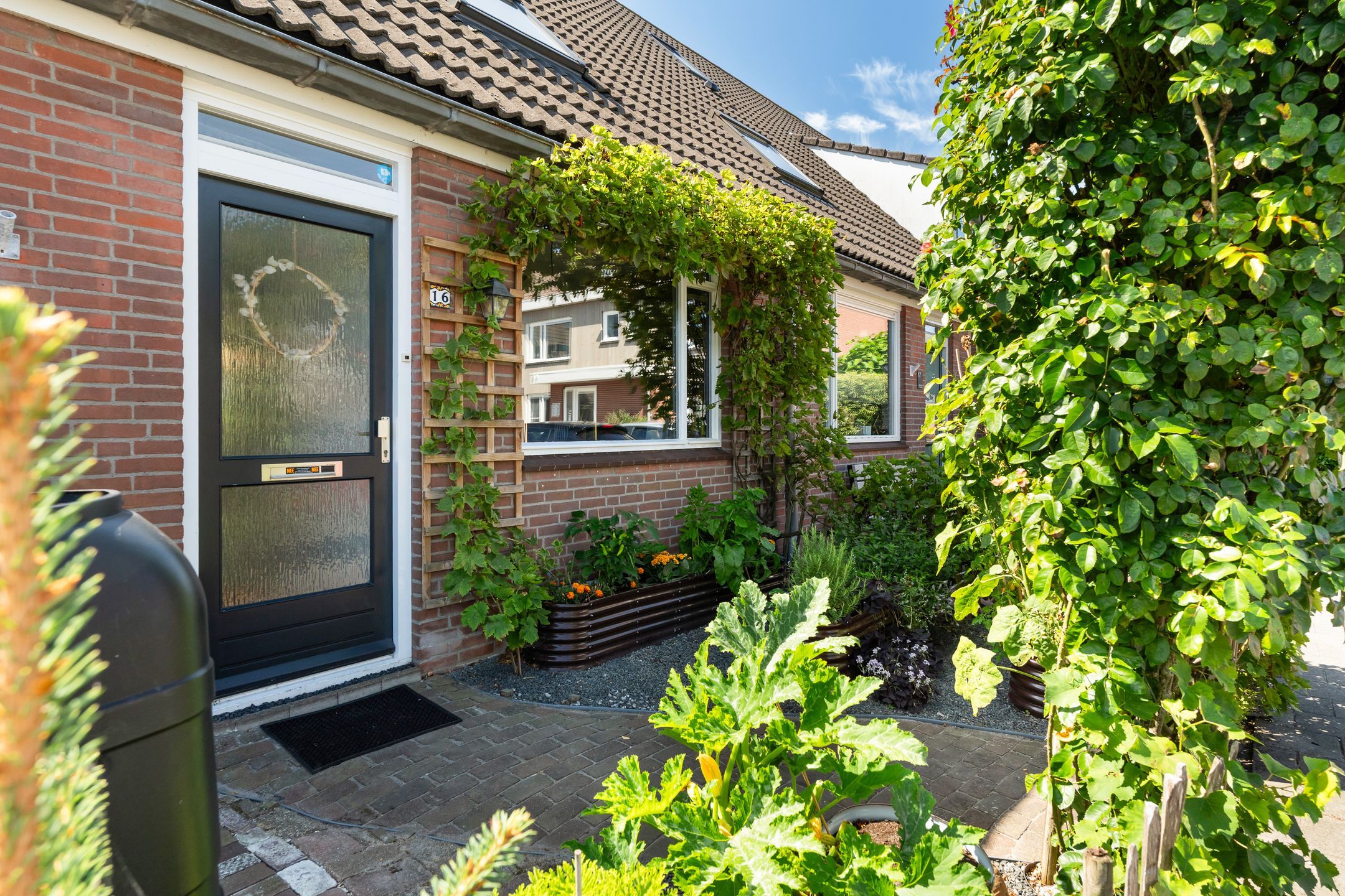Photo 6 of Cornelis Spronghplantsoen 16