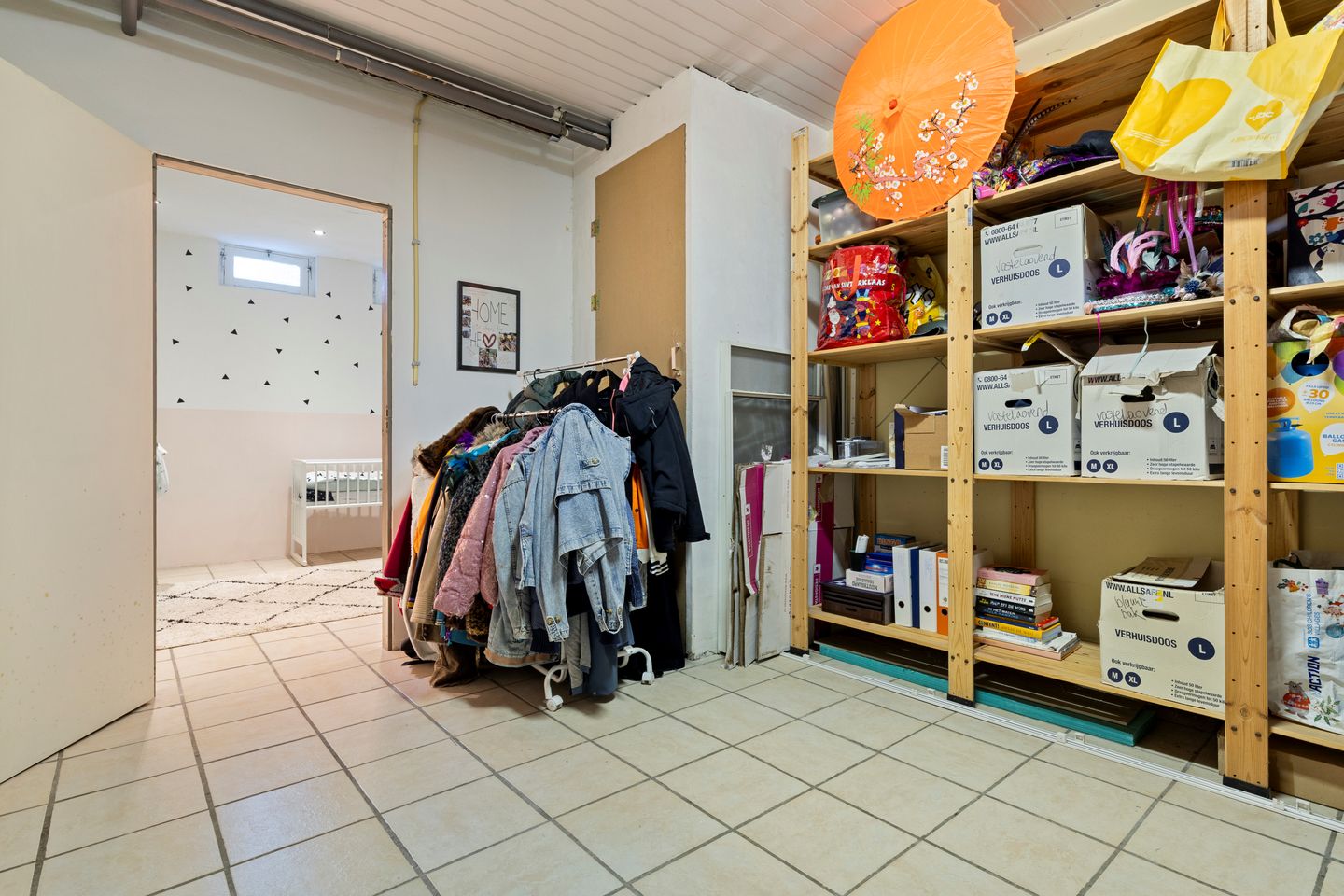 Photo 35 of Bisschop Schrijnenstraat 30