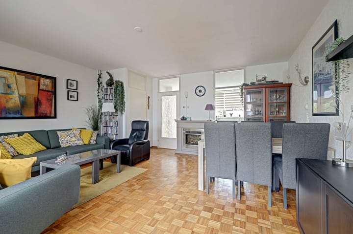 Tussenwoning te koop: Geldropstraat 9, Almere