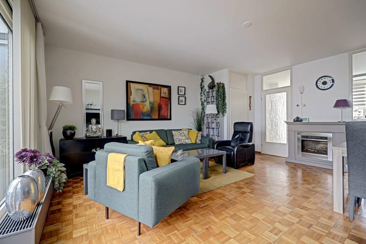 Tussenwoning te koop: Geldropstraat 9, Almere