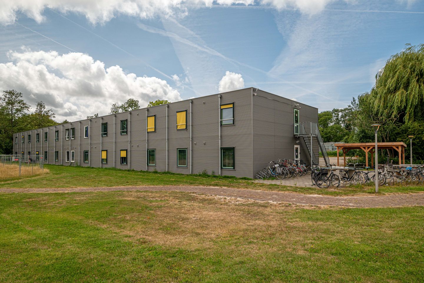 View photo 3 of De Drieslag 1-H
