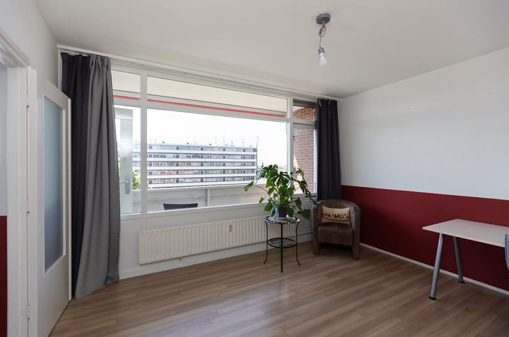 Appartement te koop: Titus Brandsmastraat 87, Breukelen