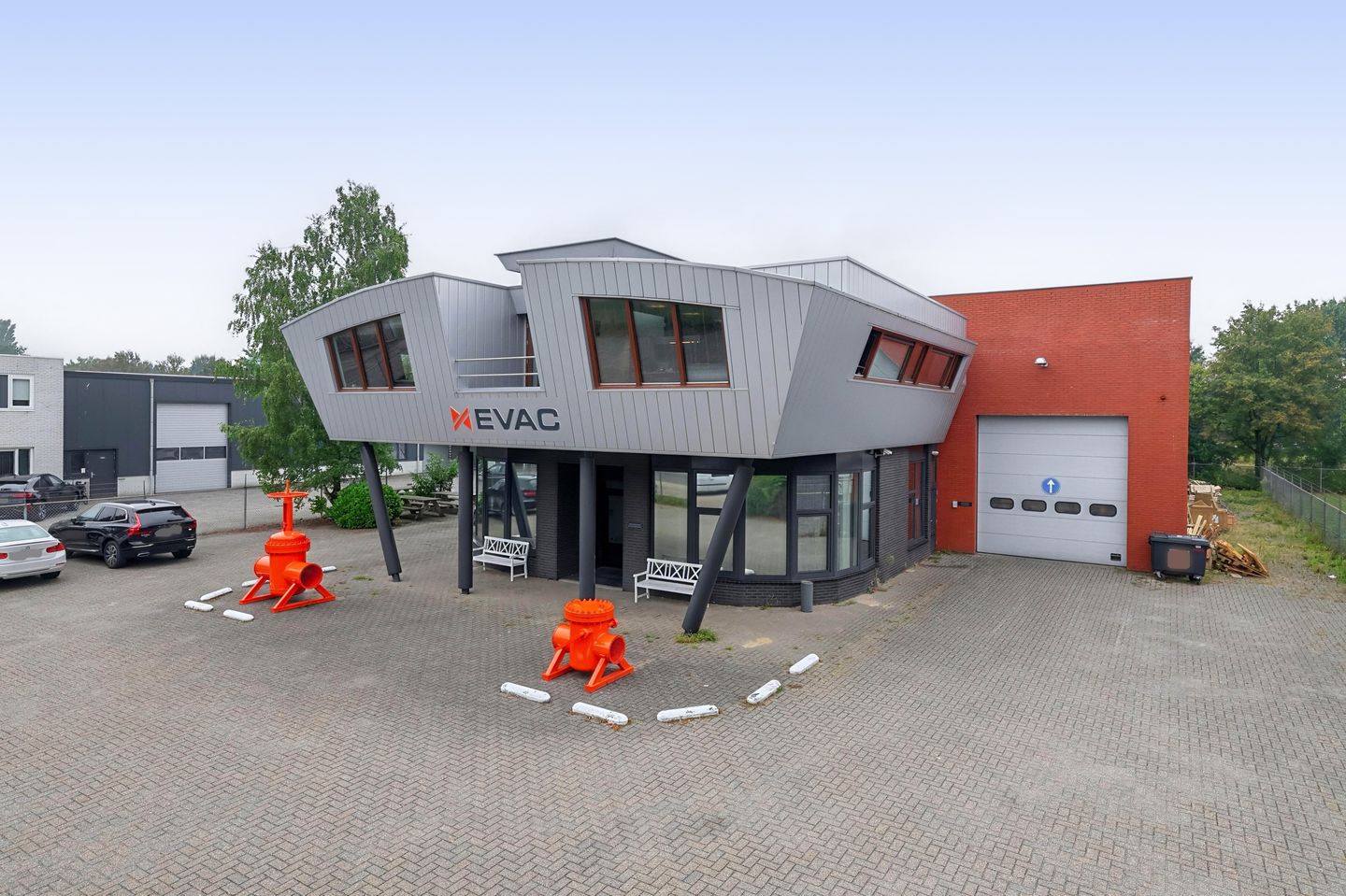 View photo 1 of Van Leeuwenhoekweg 15