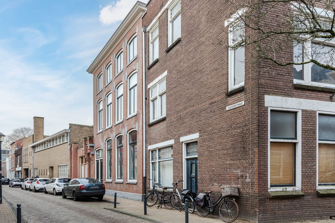 Photo 31 of Zusterstraat 4