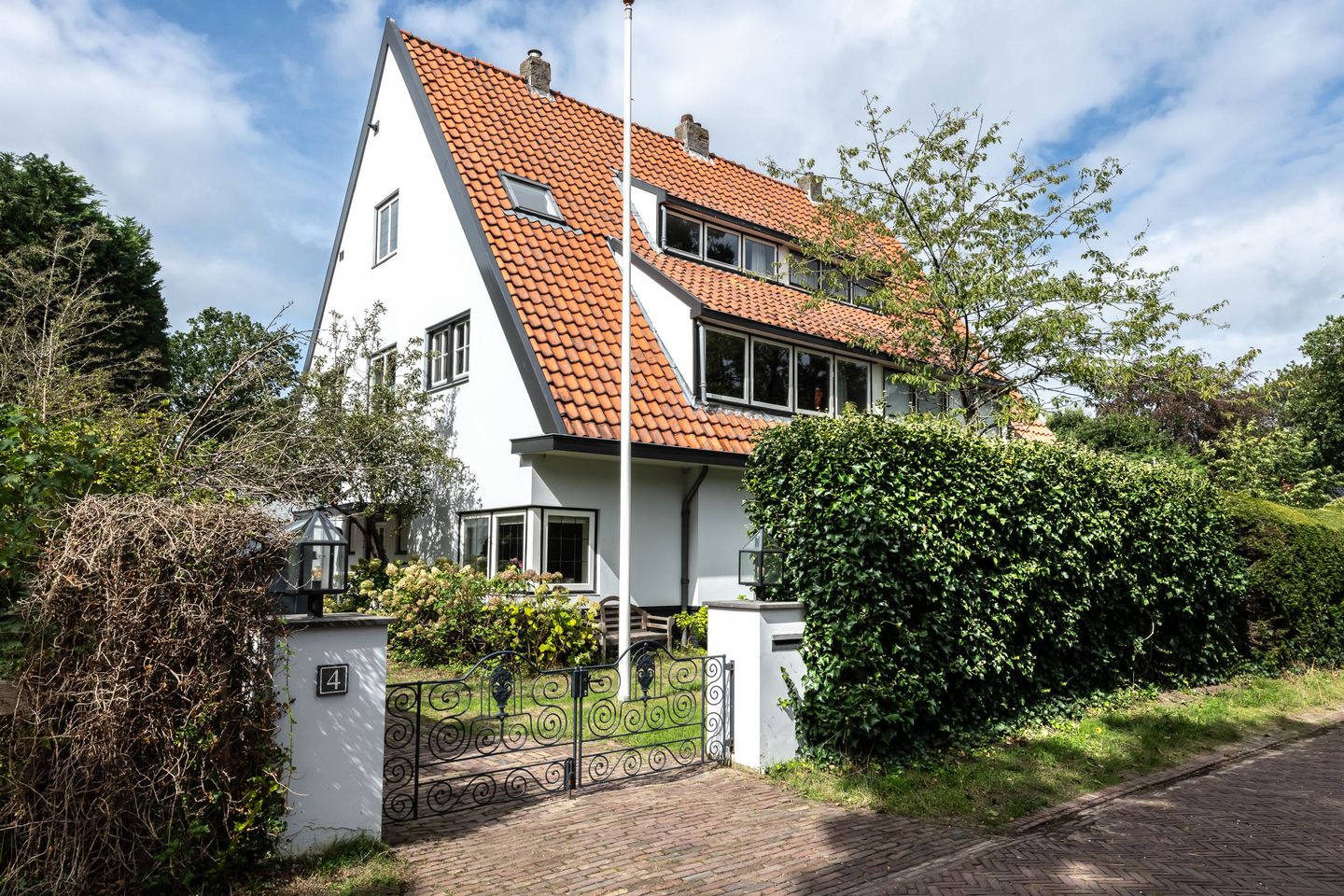 Foto 1 van Teunisbloemlaan 4