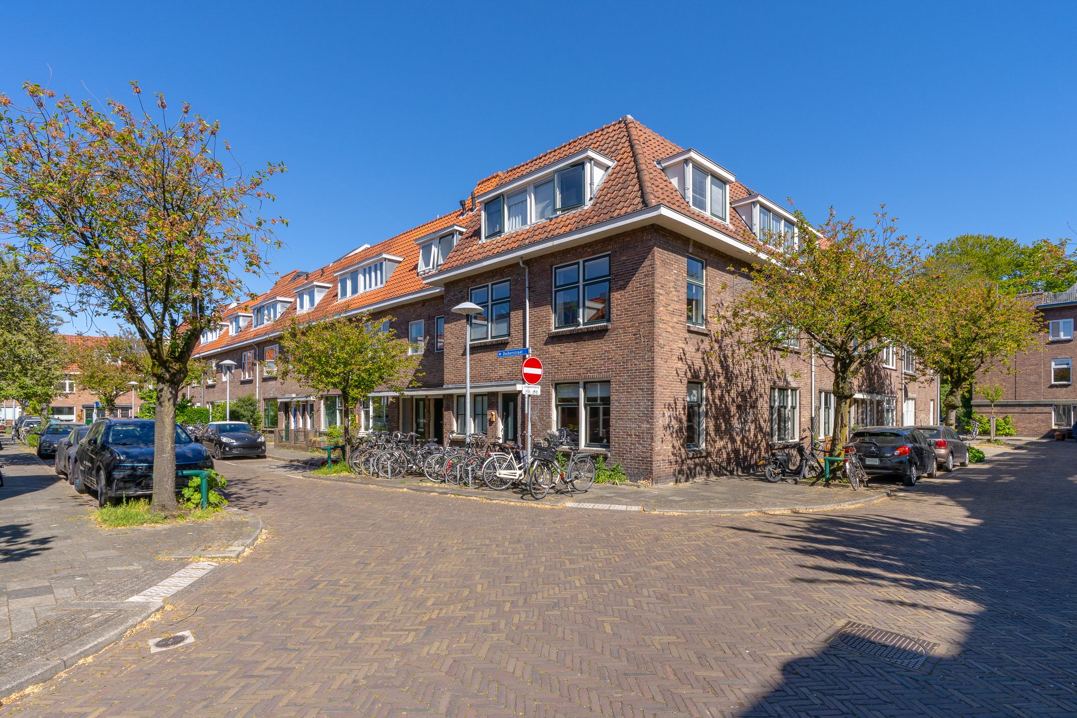 Foto 36 van Duikerstraat 14-BS