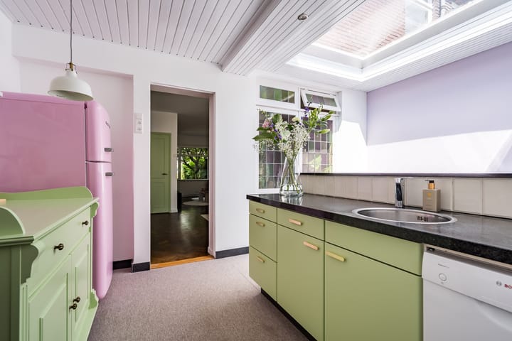 Tussenwoning te koop: kazernelaan 11, Weert