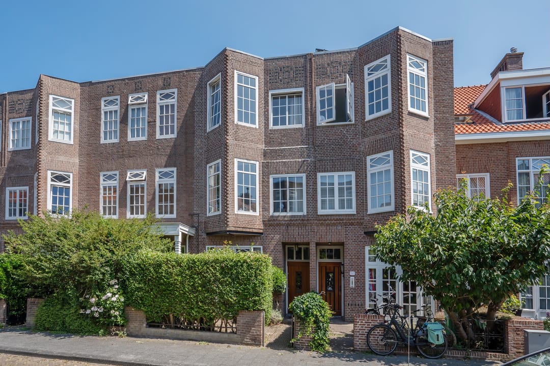 Photo 2 of Van Imhoffstraat 34