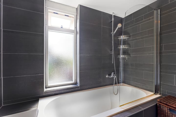 Tussenwoning te koop: Kruiszwin 3107, Julianadorp