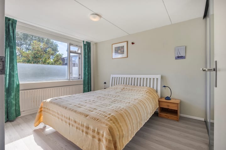 Tussenwoning te koop: Kruiszwin 3107, Julianadorp
