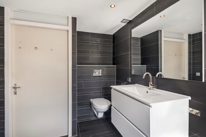 Tussenwoning te koop: Kruiszwin 3107, Julianadorp