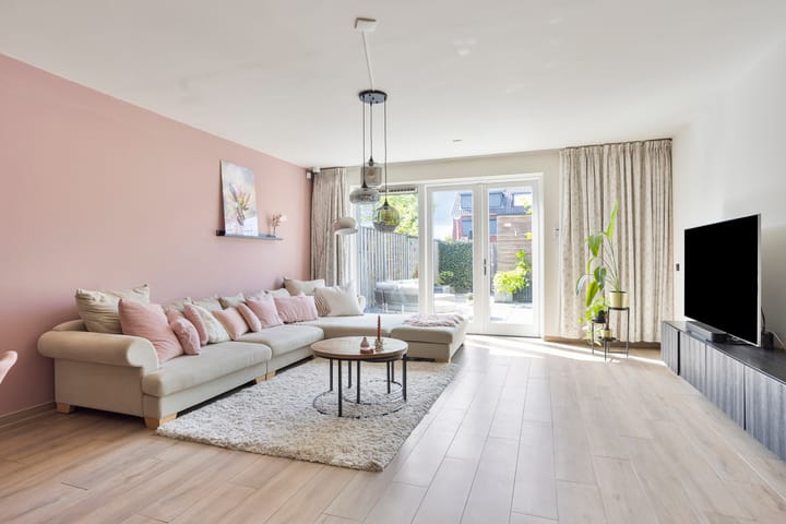 Tussenwoning te koop: Cantharellaan 3, Vleuten