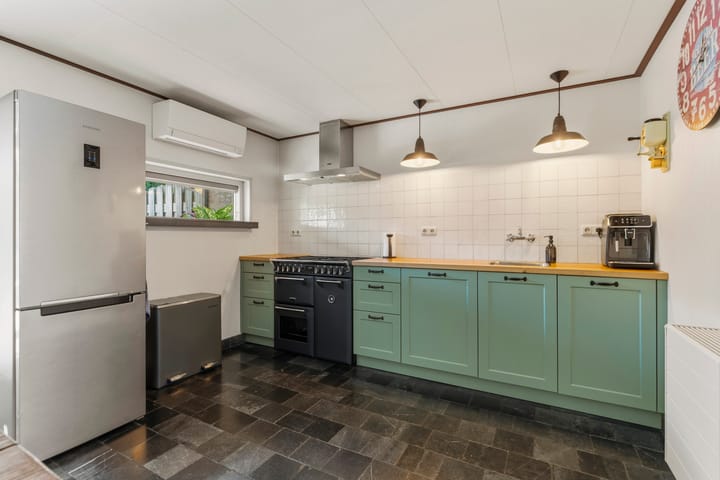Foto 4 van Anna Vaecstraat 21