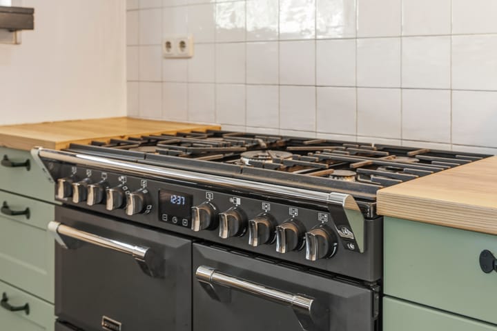 Tussenwoning te koop: Anna Vaecstraat 21, Bemmel