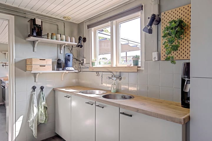 Twee-onder-één-kap te koop: Beatrixstraat 30, Hellouw