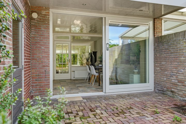Tussenwoning te koop: Lekkerbeetjenlaan 32, Vught