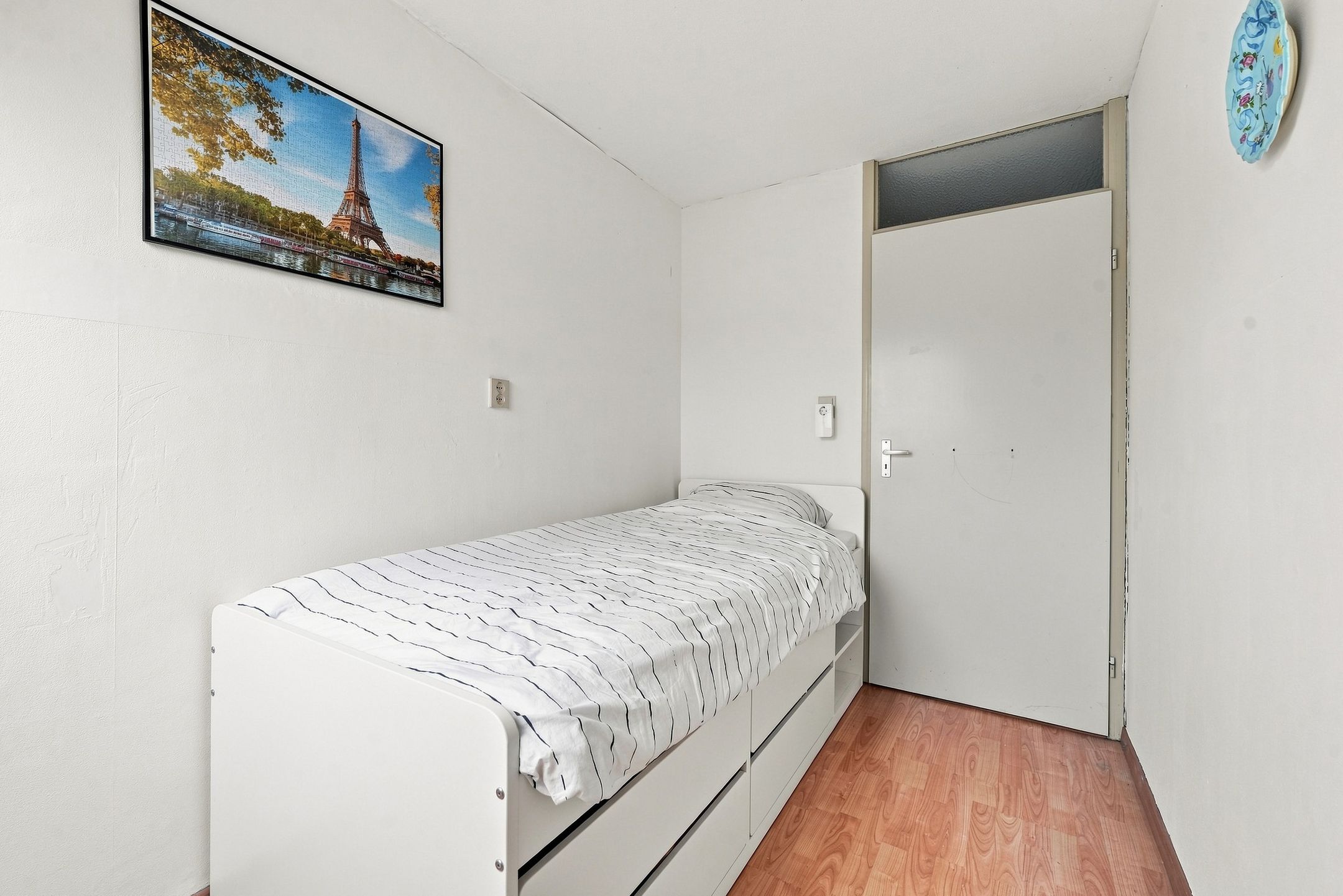 Photo 24 of Willem Arondeusstraat 54