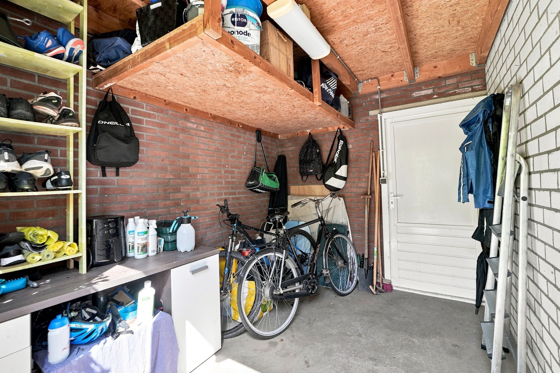 Photo 30 of Willem Arondeusstraat 54