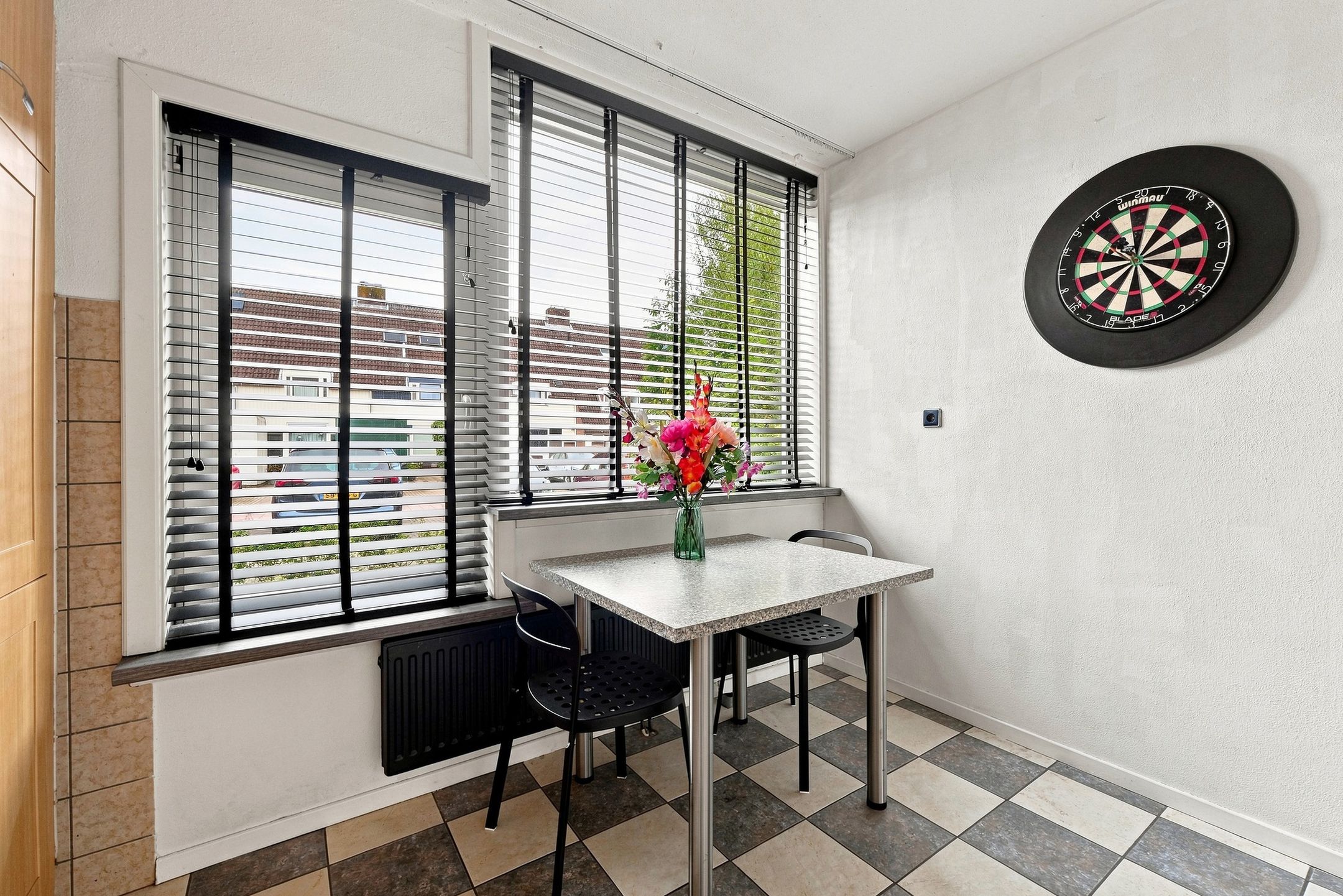 Photo 9 of Willem Arondeusstraat 54