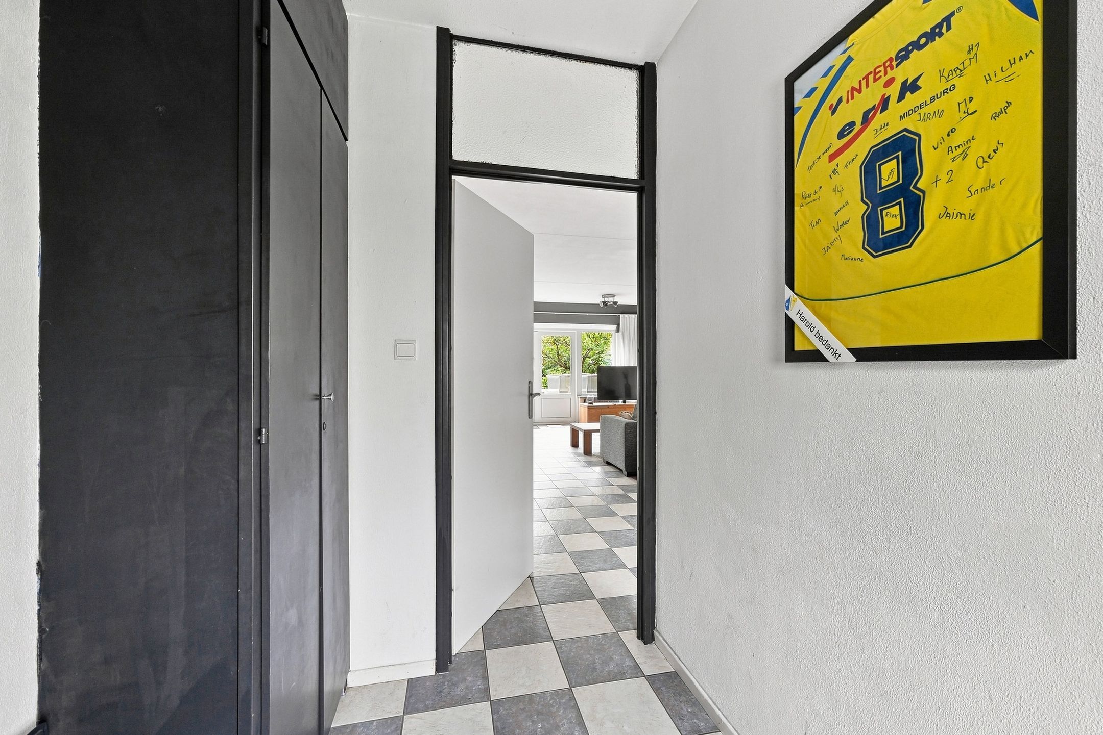 Photo 6 of Willem Arondeusstraat 54