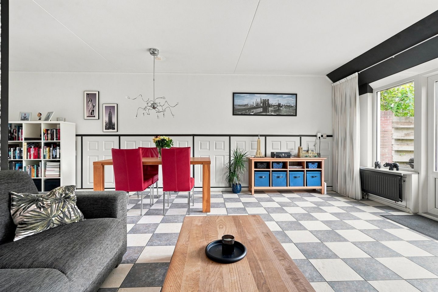 Photo 14 of Willem Arondeusstraat 54
