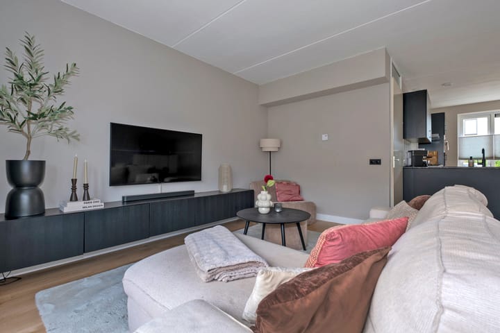 Hoekwoning te koop: 't Stede 23, Assen