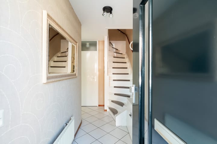 Tussenwoning te koop: Braziliëstraat 60, Alphen Aan Den Rijn