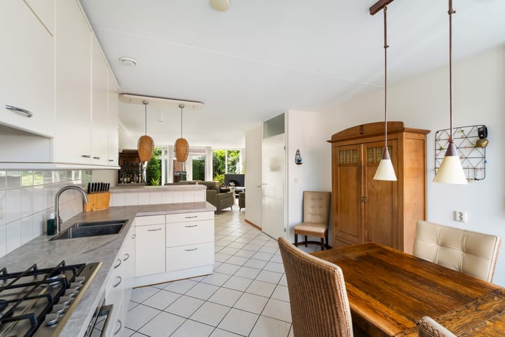 Tussenwoning te koop: Braziliëstraat 60, Alphen Aan Den Rijn