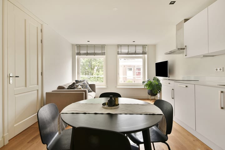 Studio te koop: Daniël Stalpertstraat 75G, Amsterdam