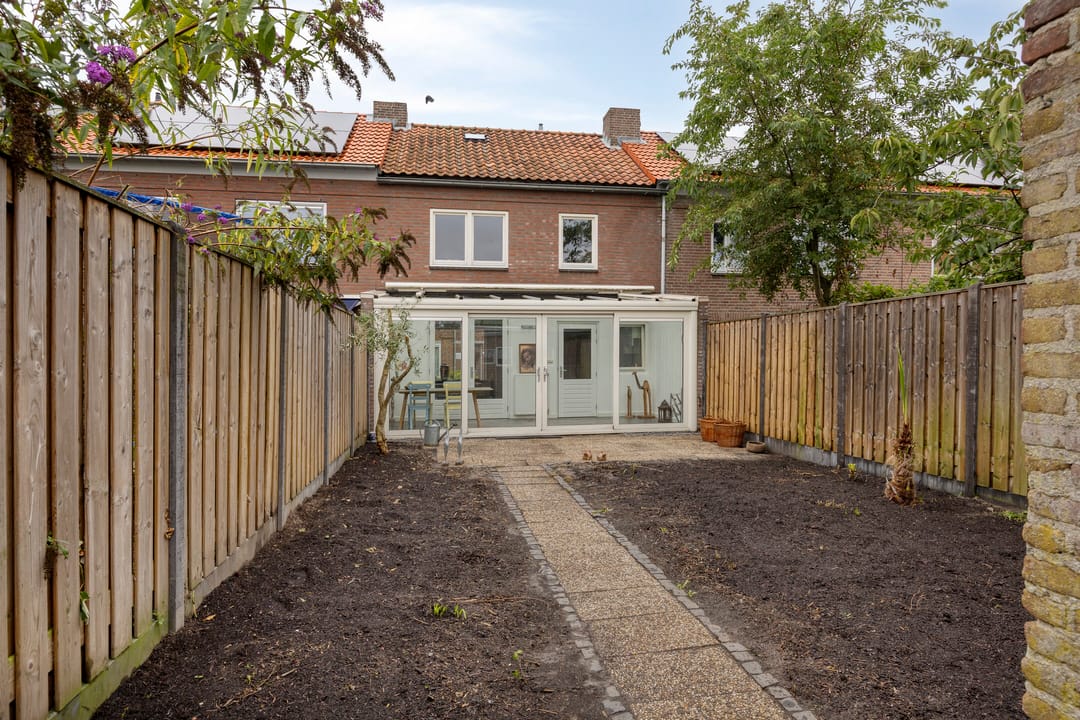 Photo 23 of Reinoldstraat 28