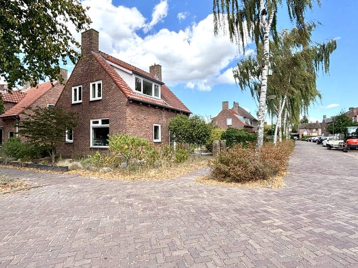 Vrijstaande woning te koop: Nieuwstraat 1, Teteringen