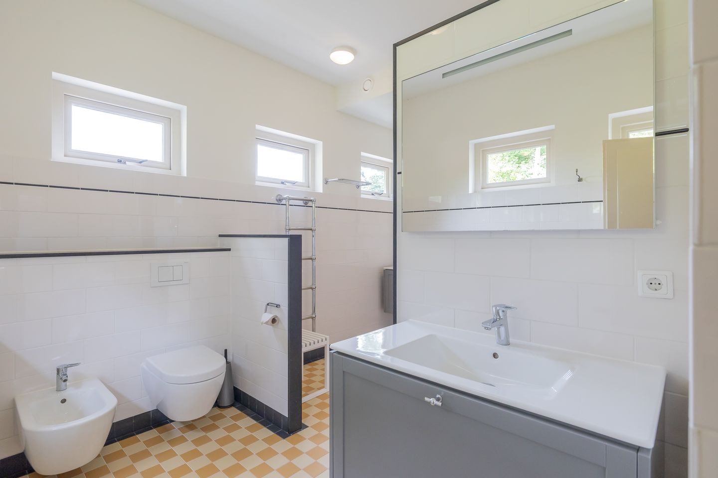 Foto 44 van Lonbar Petrilaan 18