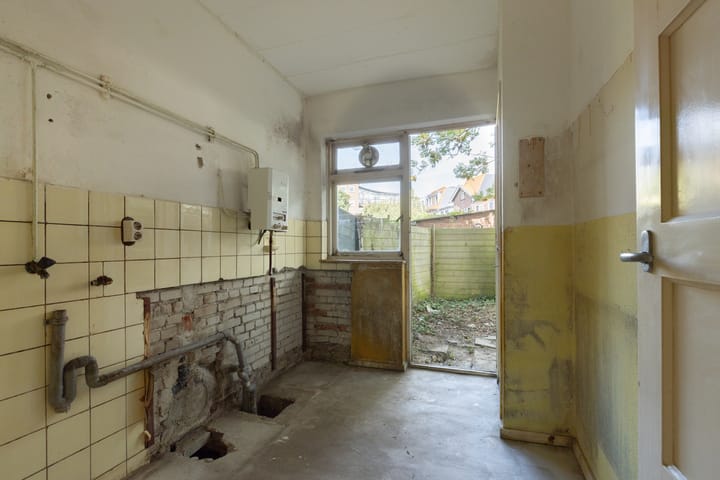 Appartement te koop: Teding van Berkhoutstraat 27, Haarlem