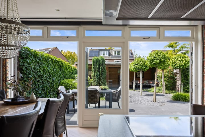 Tussenwoning te koop: Groen van Prinstererlaan 44, Vlijmen