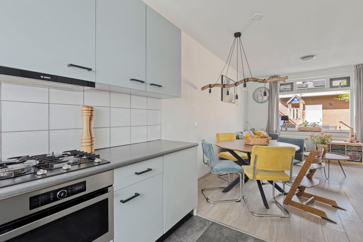 Tussenwoning te koop: Leemkuylen 48, Geldrop