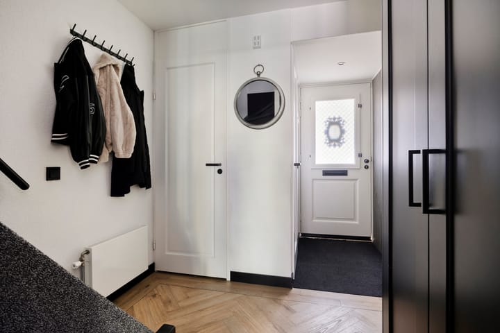 Tussenwoning te koop: Aert Schoumanstraat 13, Hendrik-Ido-Ambacht