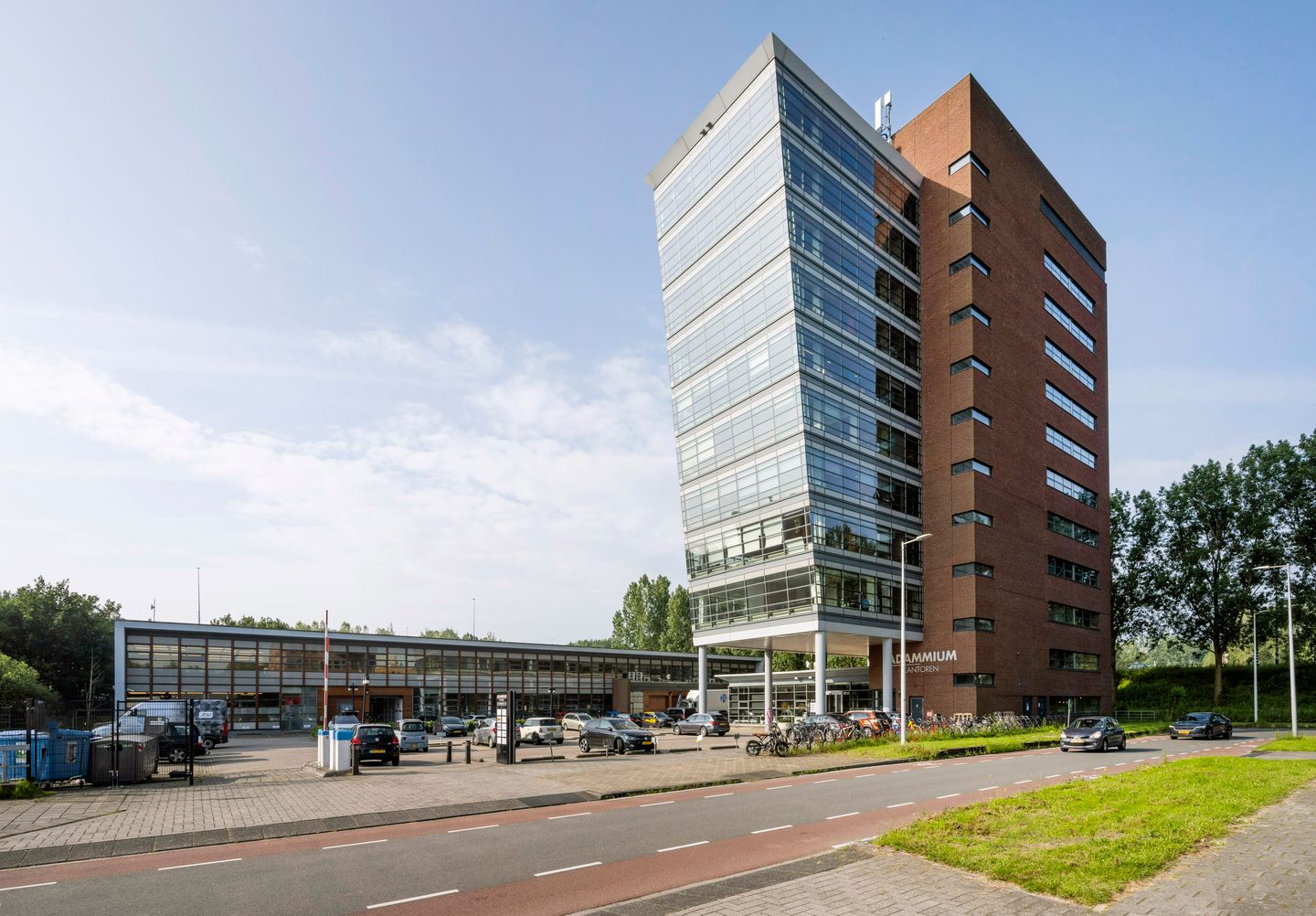 Bekijk foto 1 van Joop Geesinkweg 201-224