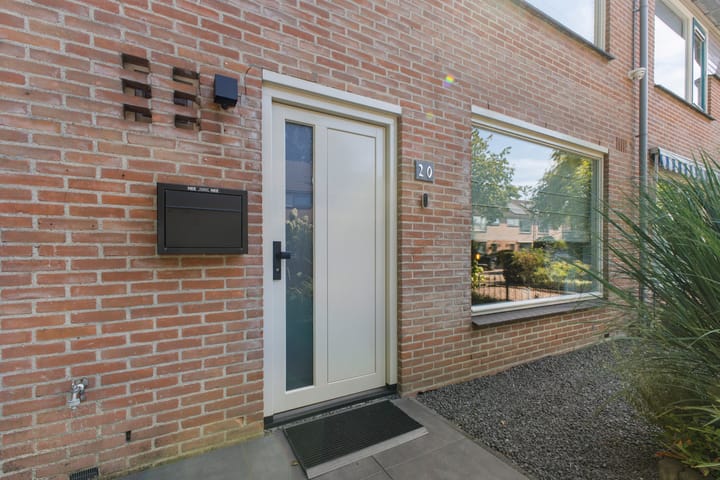 Hoekwoning te koop: Tjotter 20, Loosdrecht