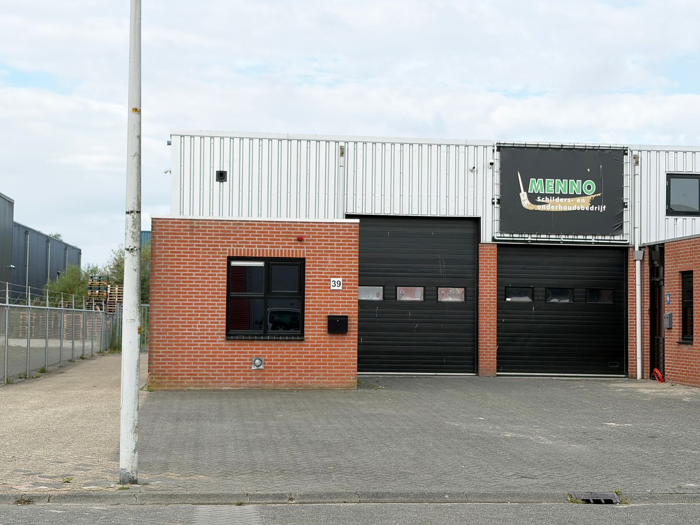 View photo 2 of Het Gangboord 39