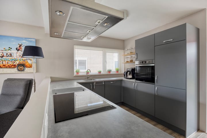 Tussenwoning te koop: Wakerdijk 69, Purmerend
