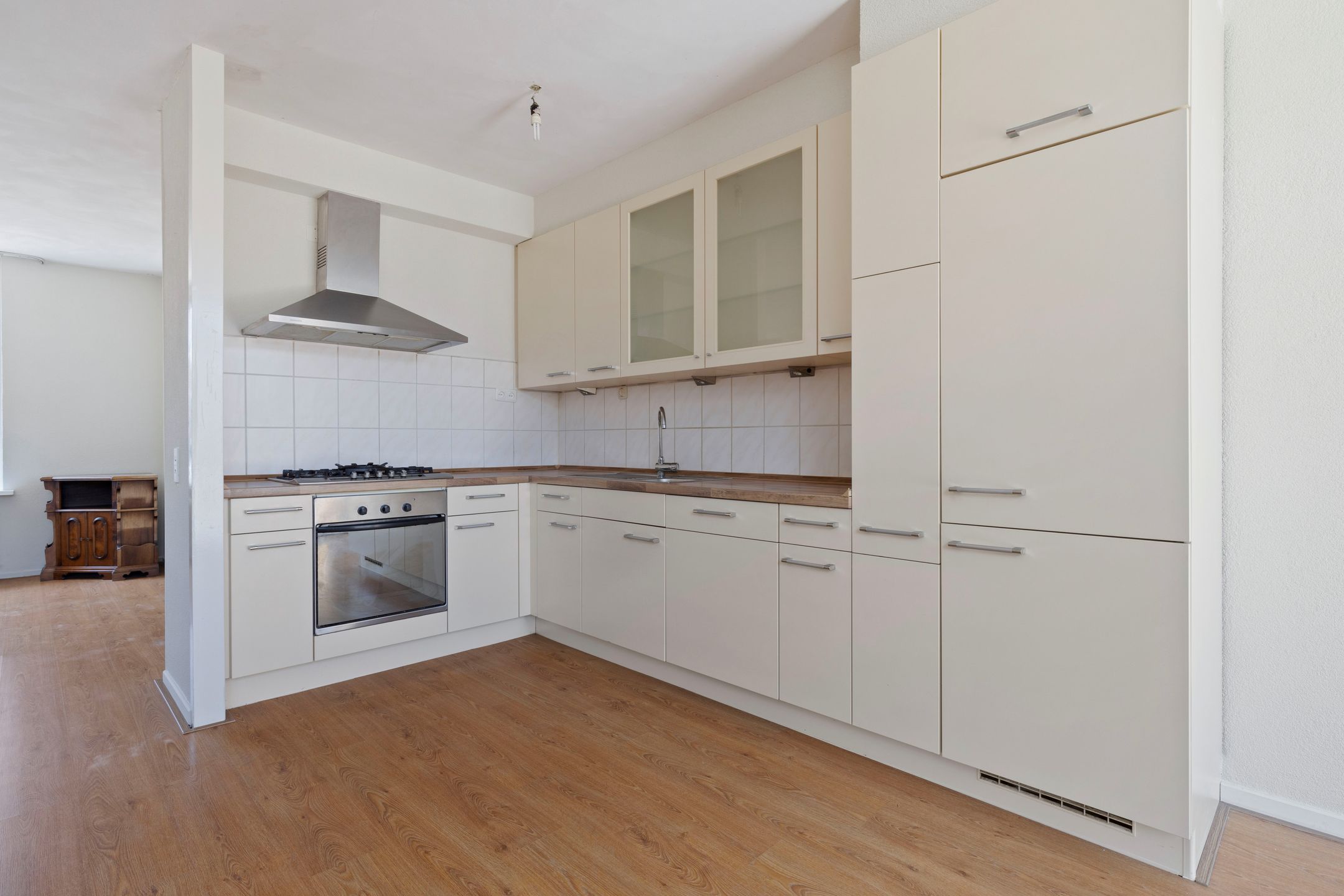 Photo 15 of Corneillestraat 7